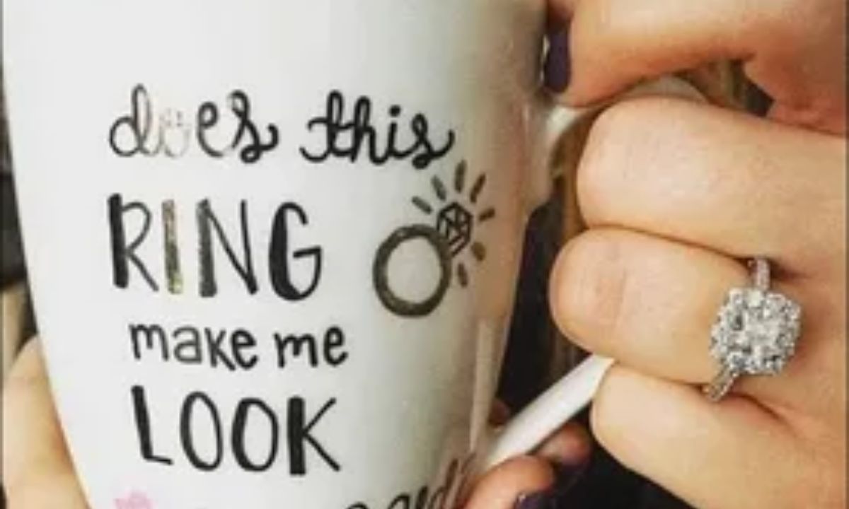 549 + Best Engagement Photo Captions for Instagram & Announcements