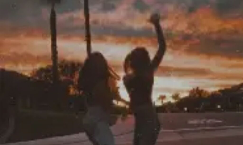 Using Hentai Captions for Social Media