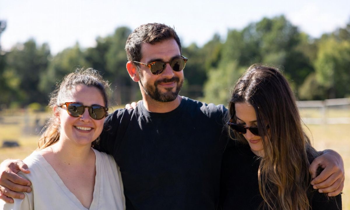 600 + Trio Captions for Instagram to Celebrate Your Bond